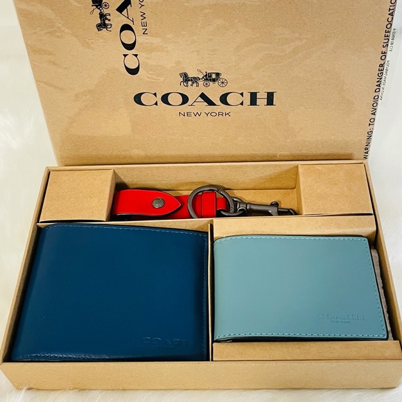 Coach Boxed 3 in 1 wallet gift set in Colorblock - Picture 9 of 9